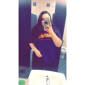 Meet your Posher, Madison